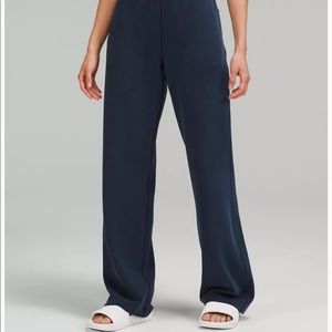 Lululemon Softstreme high rise pant